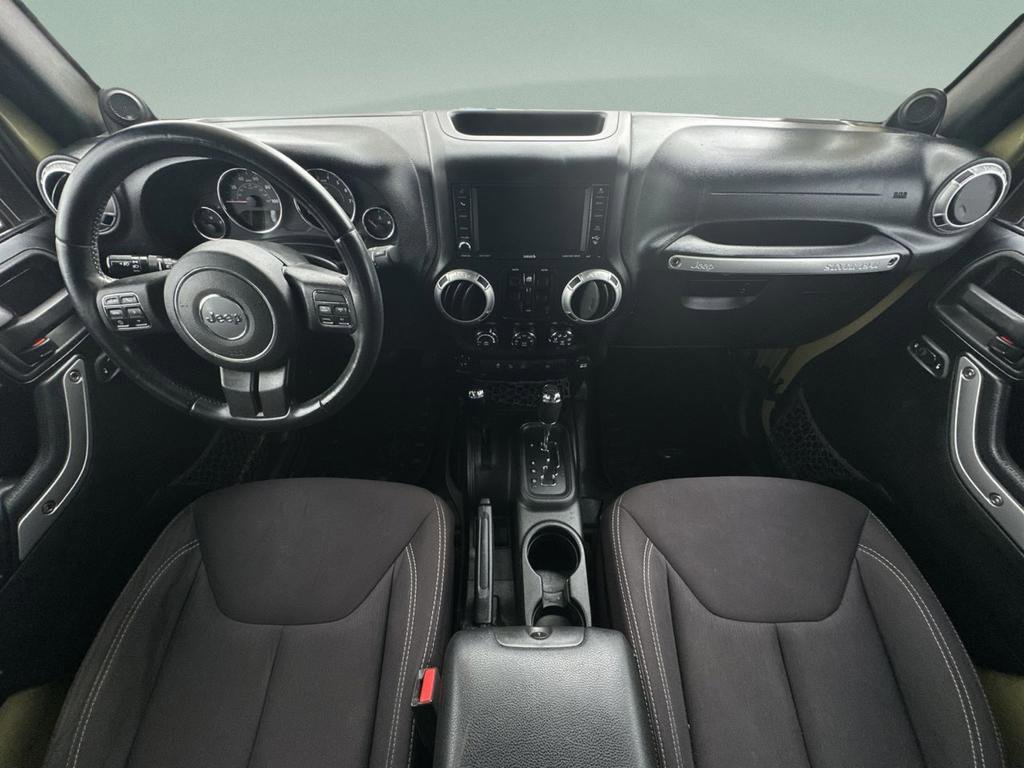 Used 2013 Jeep Wrangler Unlimited Rubicon w/ Connectivity Group image 26