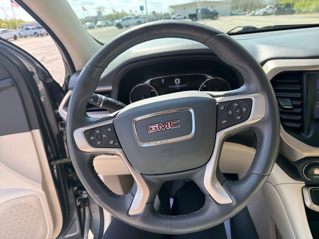 Used 2020 GMC Acadia Denali w/ Denali Ultimate Package AWD/4WD image 13