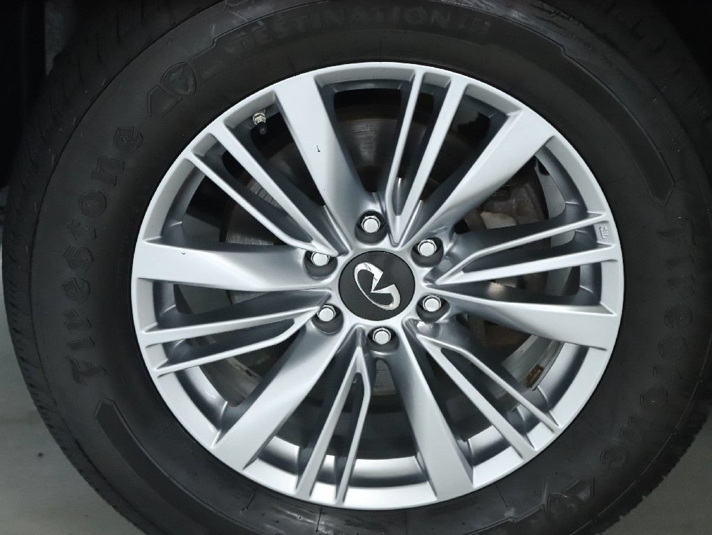 Used 2019 INFINITI QX80 Luxe AWD/4WD image 39
