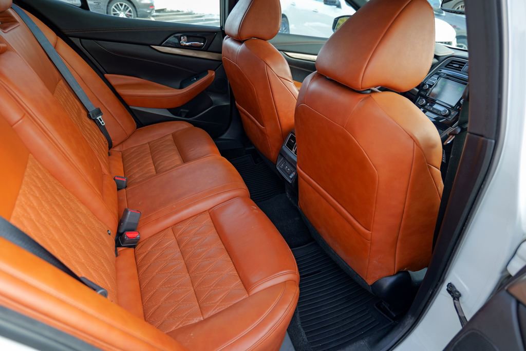 Used 2019 Nissan Maxima Platinum w/ Reserve Package image 30