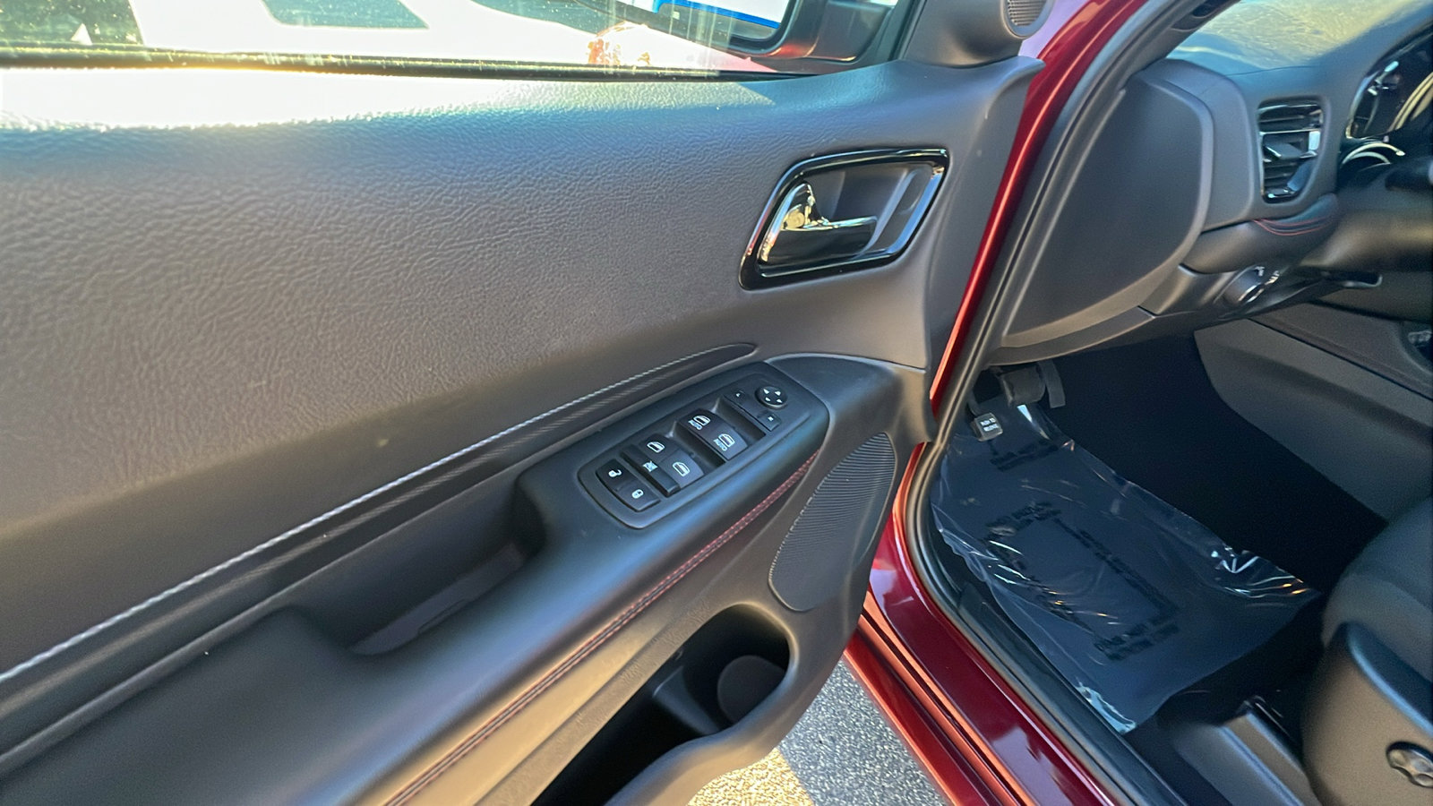 Used 2023 Dodge Durango GT image 15