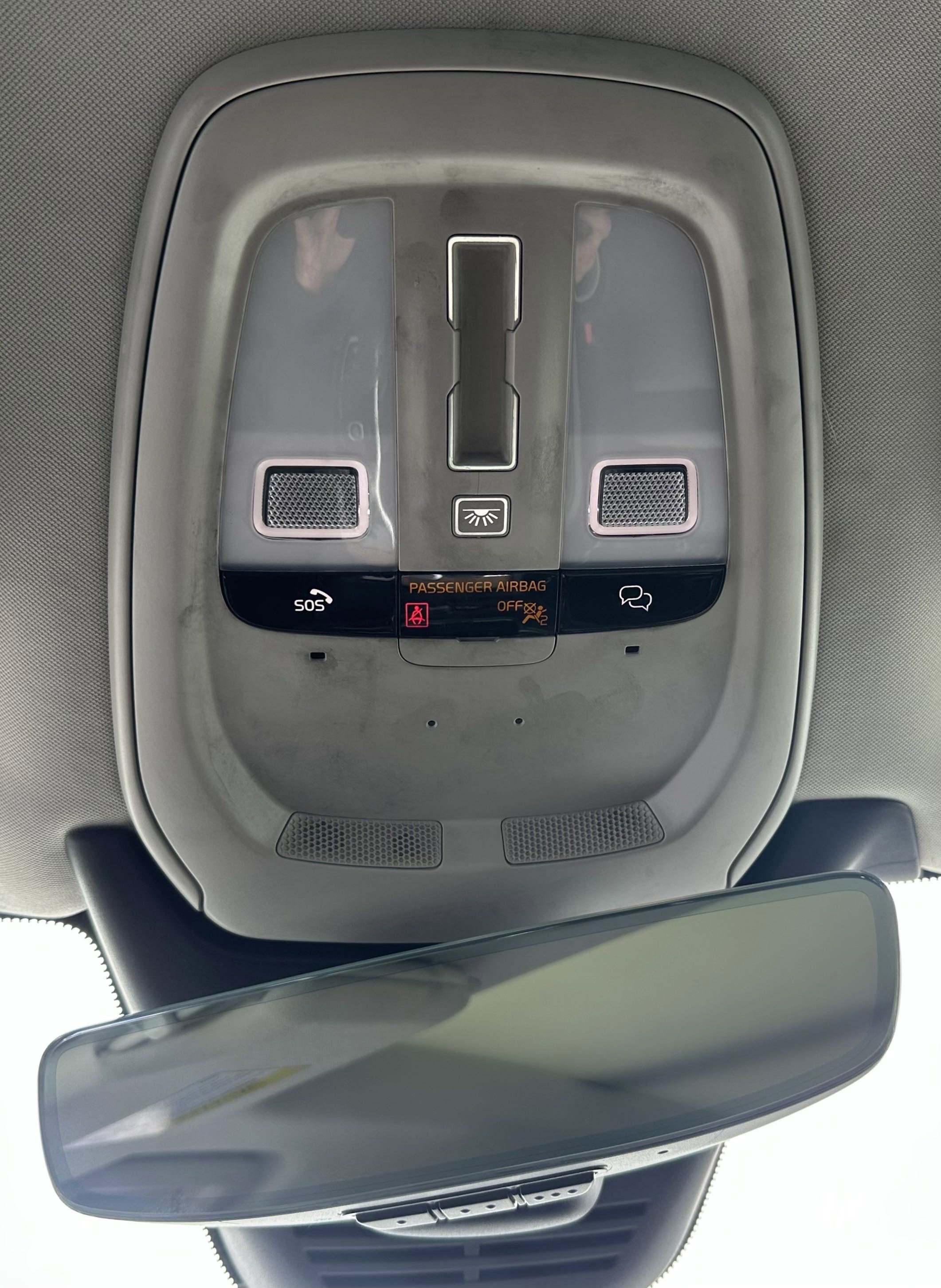 Used 2023 Volvo XC90 B5 Plus image 35