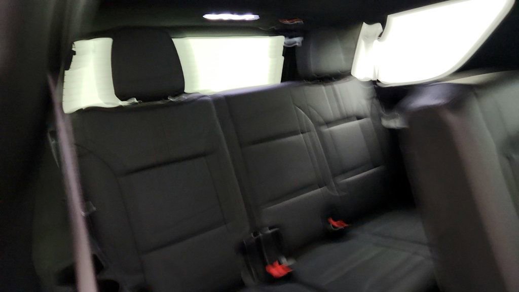 Used 2022 Chevrolet Tahoe RST w/ Luxury Package image 24