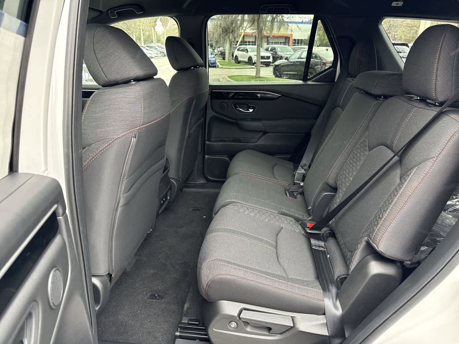 New 2026 Honda Pilot Sport image 15