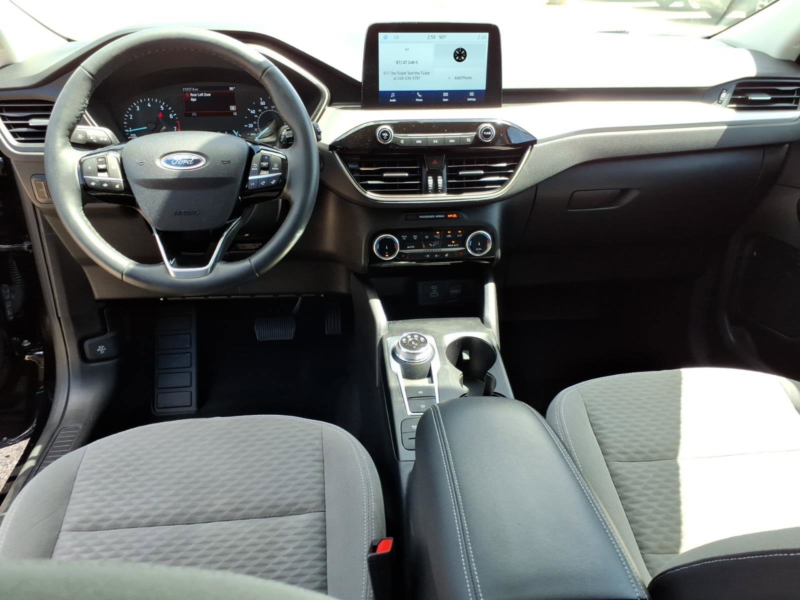 Used 2022 Ford Escape SE w/ SE Sport Appearance Package AWD/4WD image 14