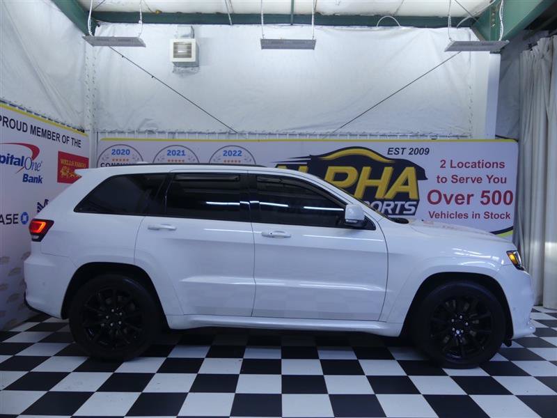 Used 2018 Jeep Grand Cherokee Trackhawk AWD/4WD image 33