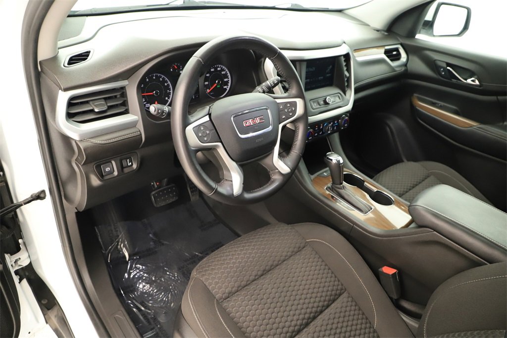 Used 2019 GMC Acadia SLE image 15