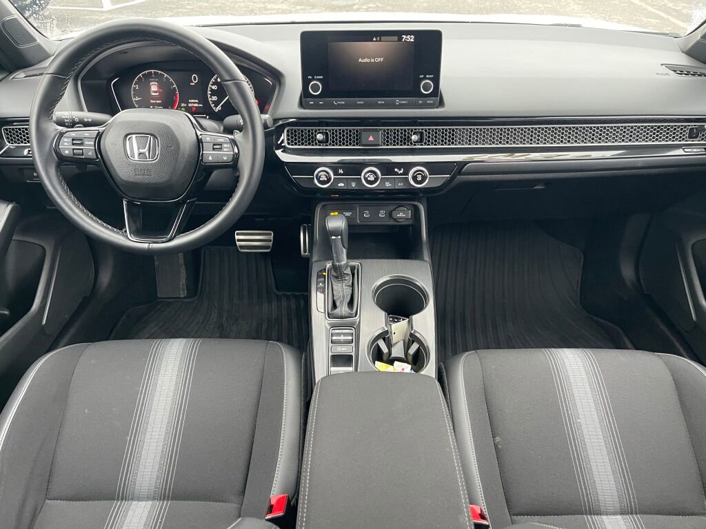 Used 2025 Honda Civic Sport image 27