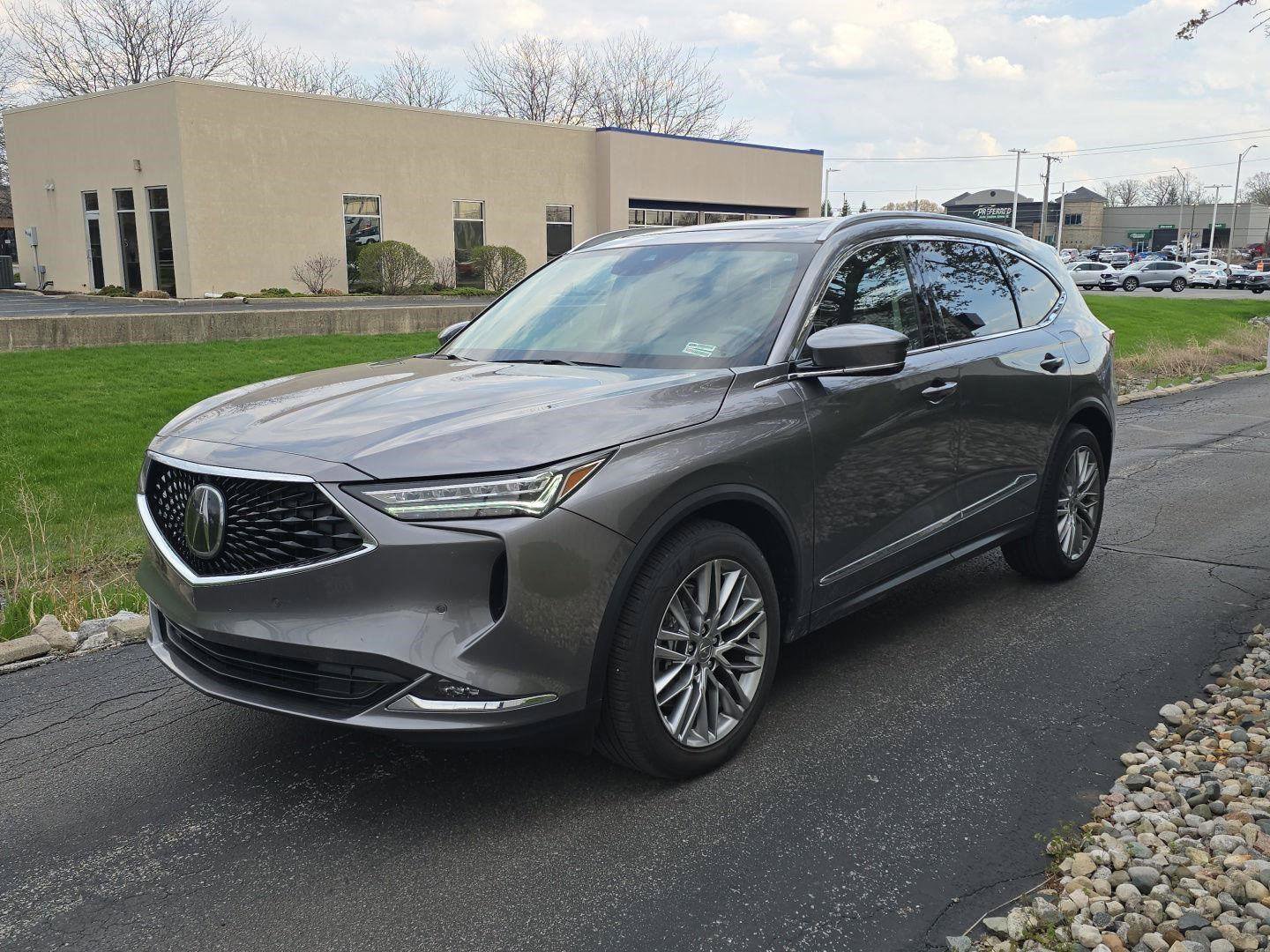 Certified 2024 Acura MDX SH-AWD w/ Advance Package image 3