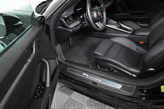 Certified 2025 Porsche 911 Carrera image 8