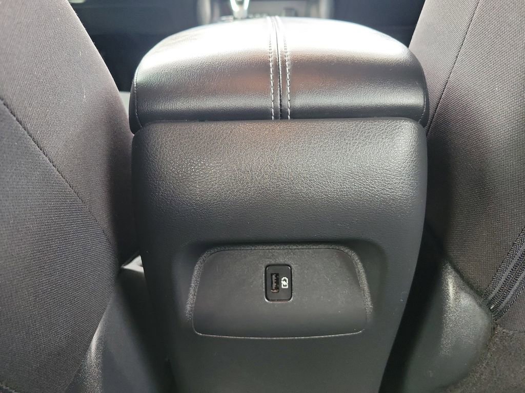 Used 2020 Nissan Sentra SV image 25