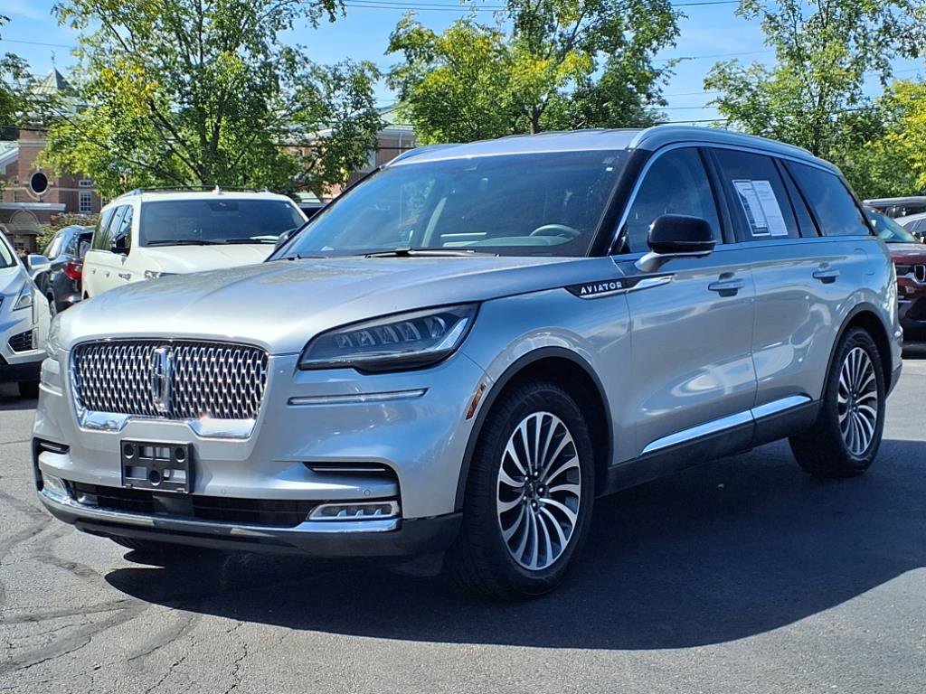 Used 2020 Lincoln Aviator Reserve RWD image 2