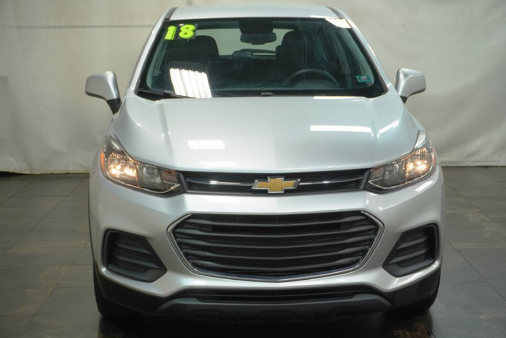 Used 2018 Chevrolet Trax LS AWD/4WD image 8
