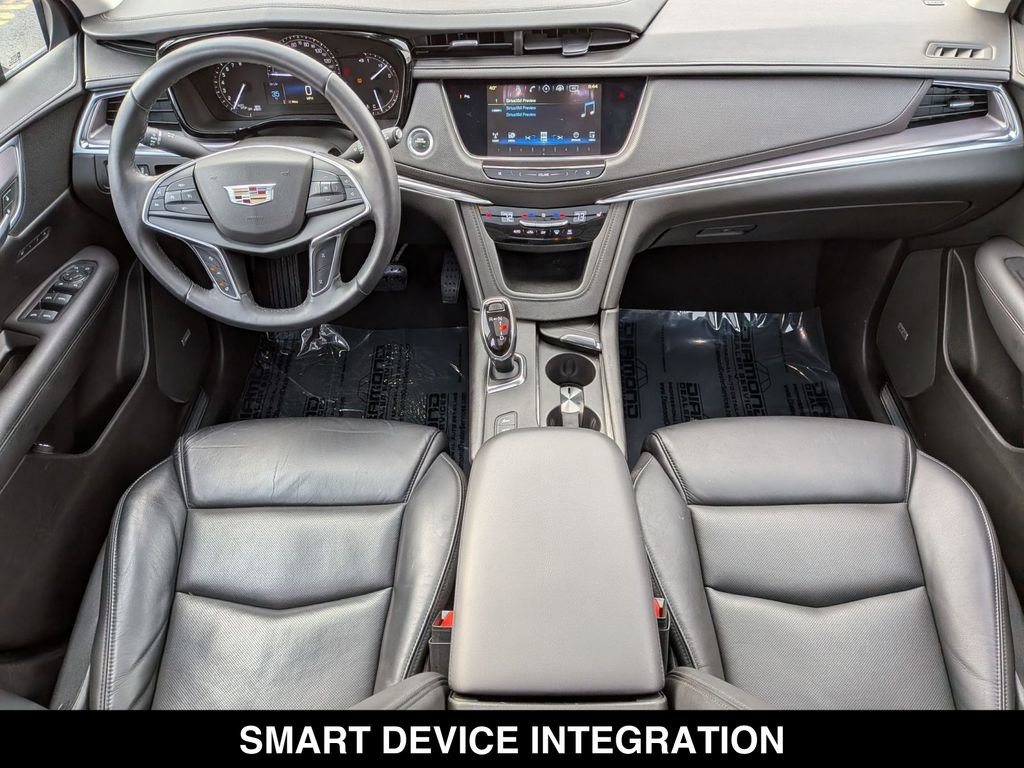 Used 2018 Cadillac XT5 Luxury w/ Driver Awareness Package image 26