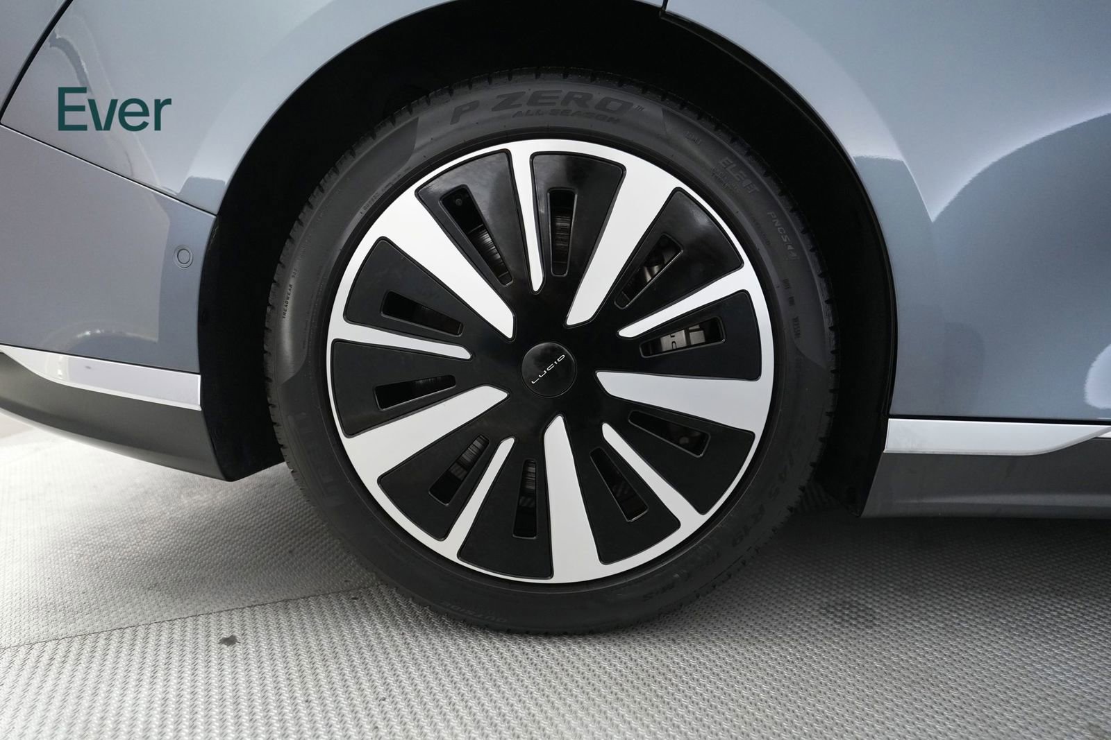 Used 2023 Lucid Air Pure image 22