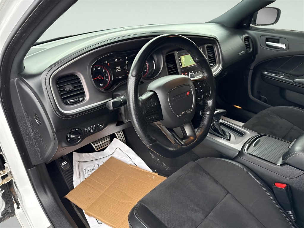 Used 2022 Dodge Charger R/T w/ Plus Group image 19