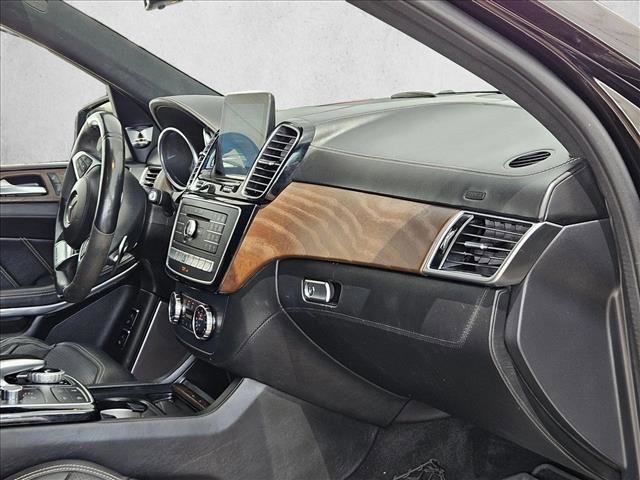 Used 2017 Mercedes-Benz GLS 63 AMG 4MATIC image 19
