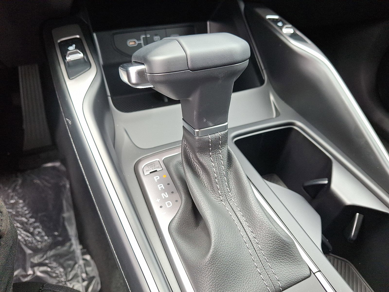 New 2025 Kia Sorento EX image 12