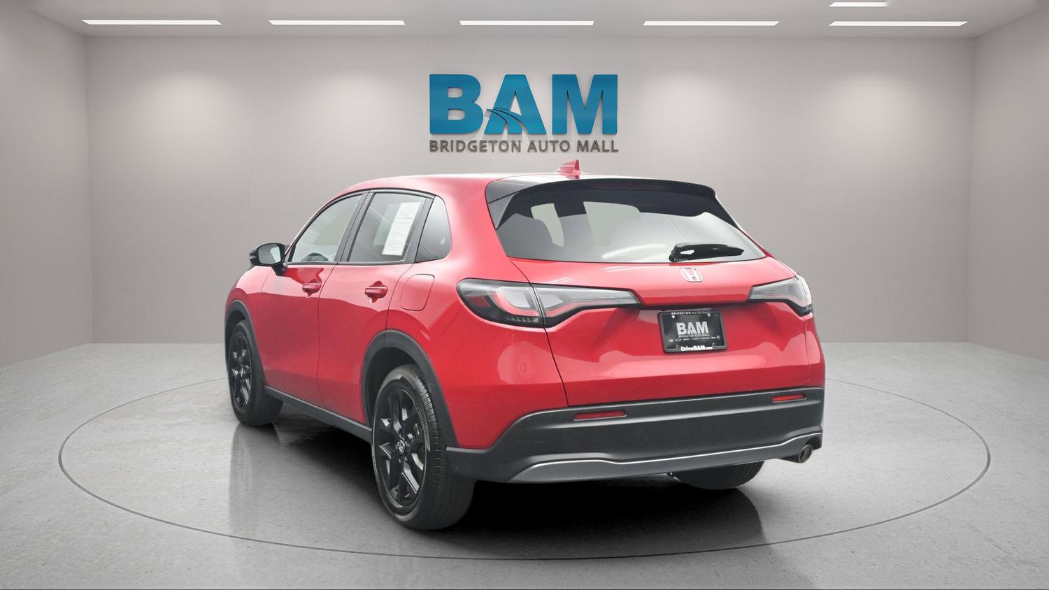 Used 2023 Honda HR-V Sport image 5