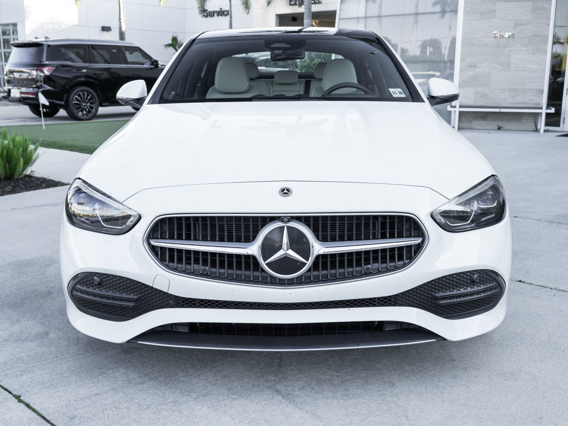 Used 2024 Mercedes-Benz C 300 4MATIC Sedan image 4