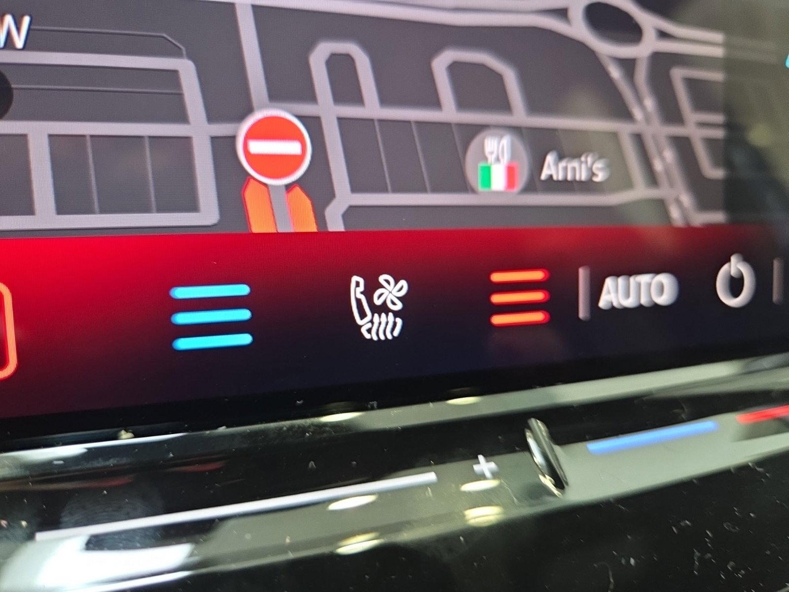 New 2026 Volkswagen GTI SE FWD image 29