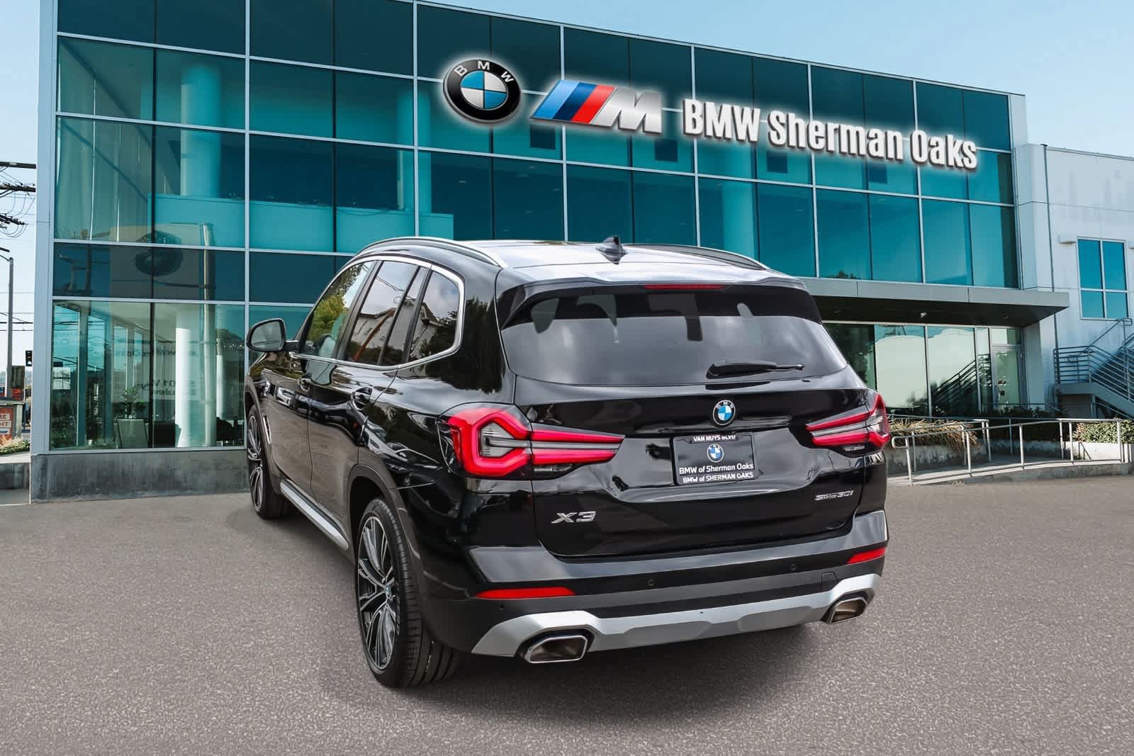 Certified 2023 BMW X3 sDrive30i w/ Convenience Package RWD image 6