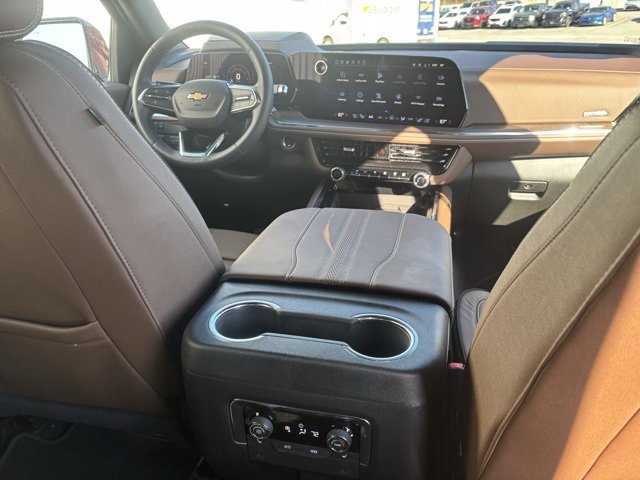 New 2026 Chevrolet Suburban High Country w/ Sun And Tow Package image 18