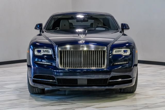 Used 2017 Rolls-Royce Wraith RWD image 9