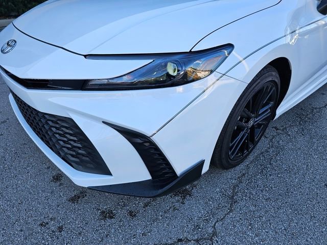 Used 2026 Toyota Camry SE image 14