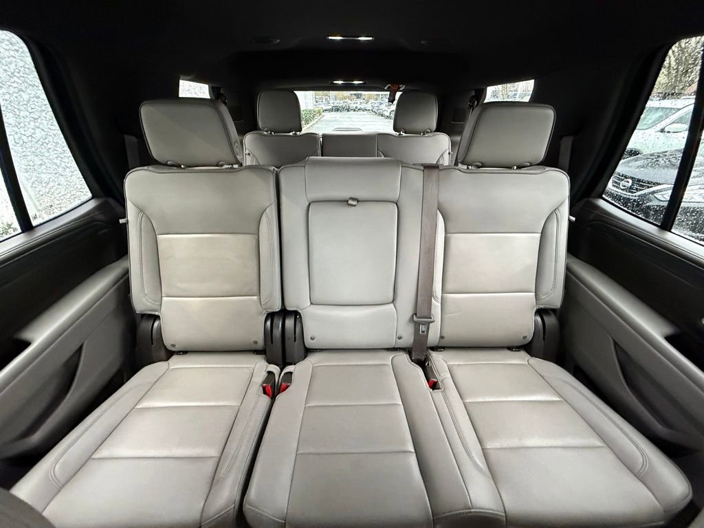 Used 2024 GMC Yukon SLT image 18