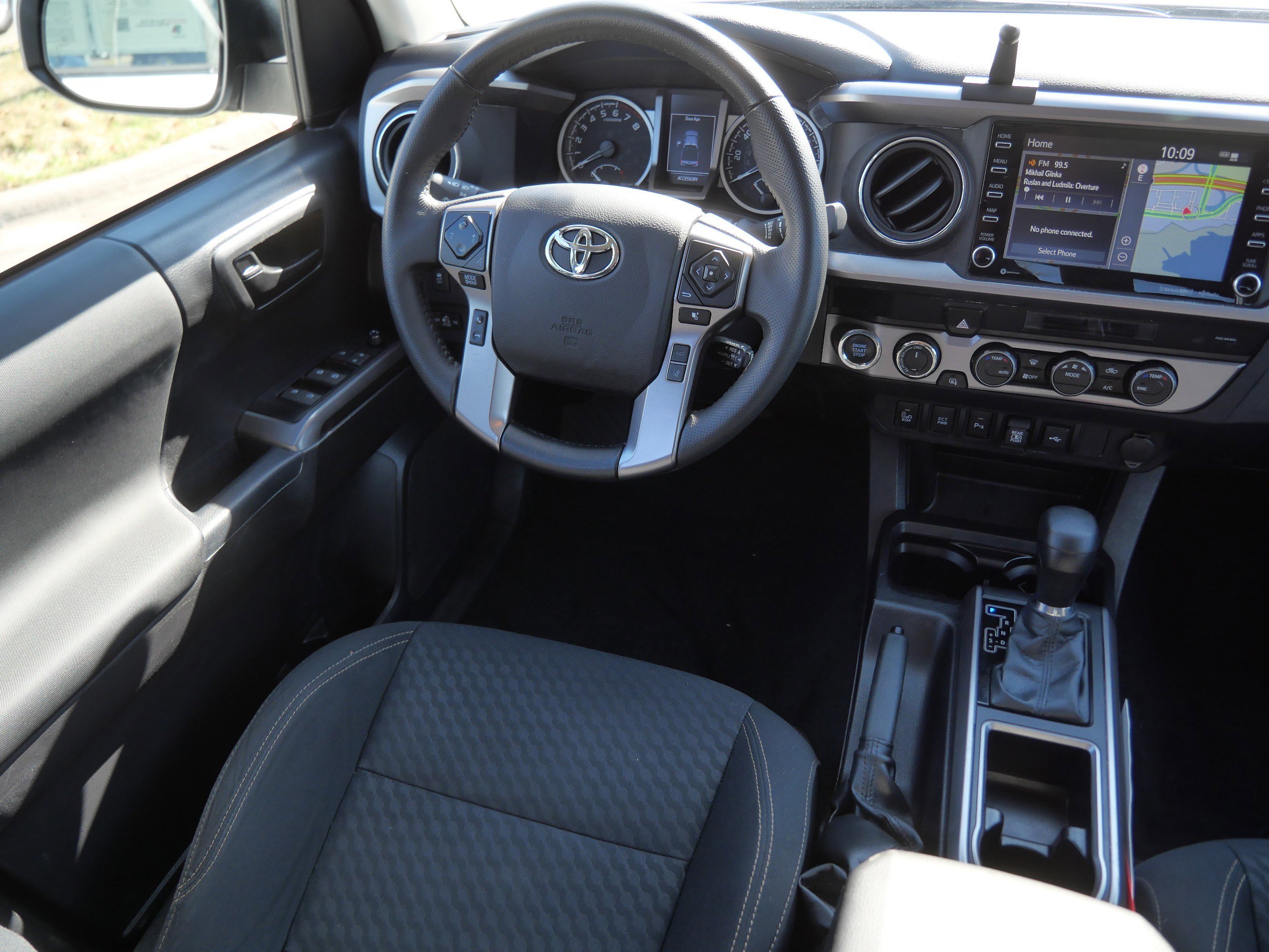 Certified 2023 Toyota Tacoma 4x4 Double Cab w/ Trail Edition image 10