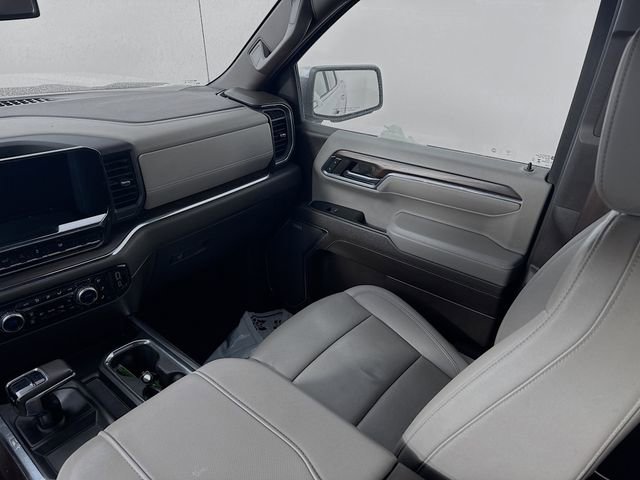 Used 2024 GMC Sierra 1500 SLT w/ SLT Premium Package image 24