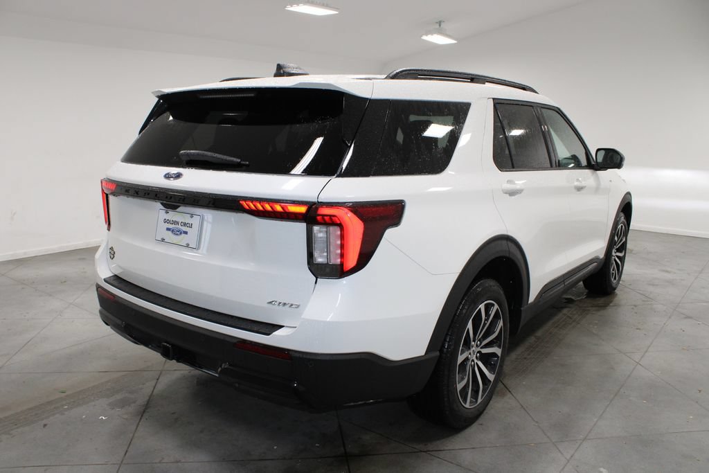 New 2026 Ford Explorer ST-Line AWD/4WD image 8