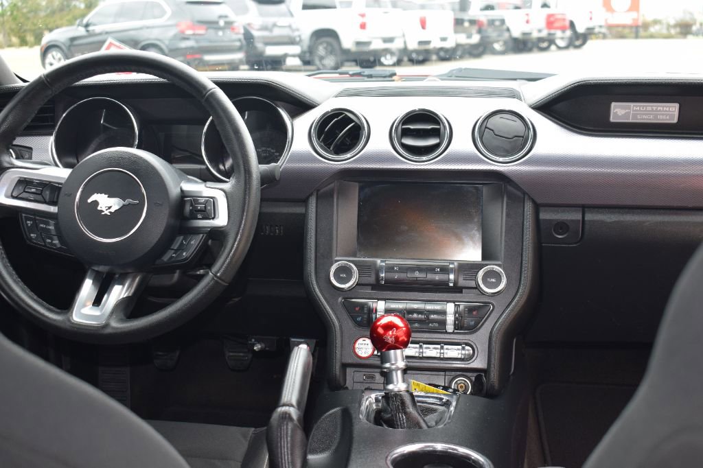 Used 2015 Ford Mustang GT image 11