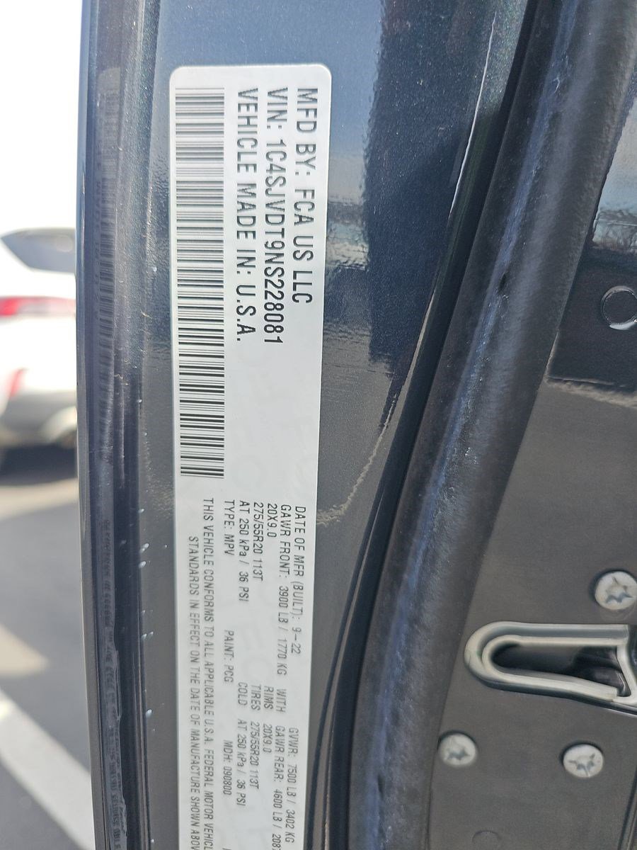 Used 2022 Jeep Wagoneer Series III w/ Flexible Seating Group image 22