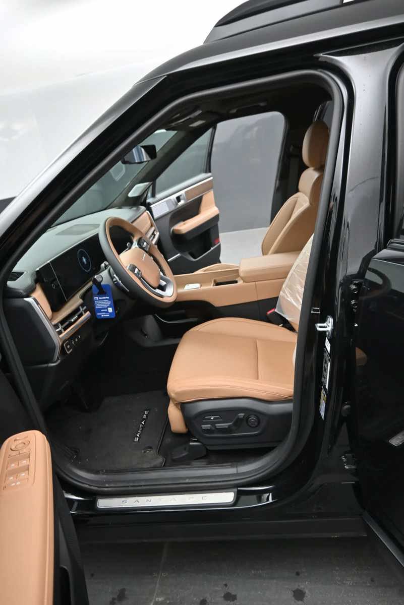 New 2026 Hyundai Santa Fe Calligraphy AWD/4WD image 15