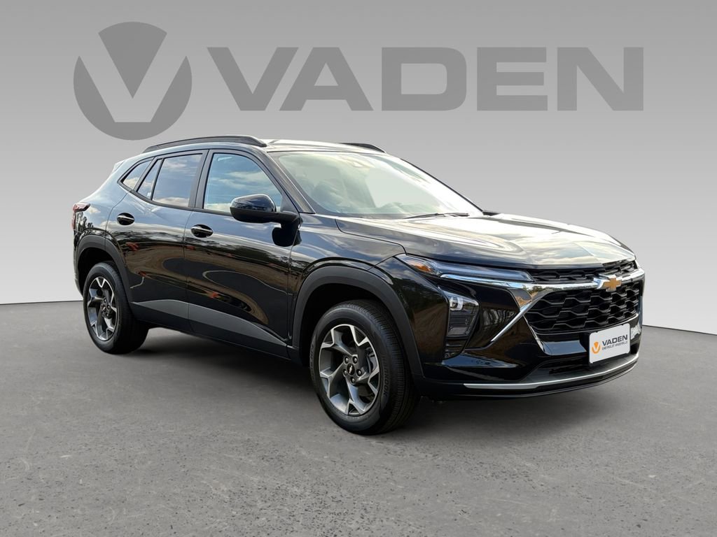 Used 2025 Chevrolet Trax LT w/ LT Convenience Package FWD video 1