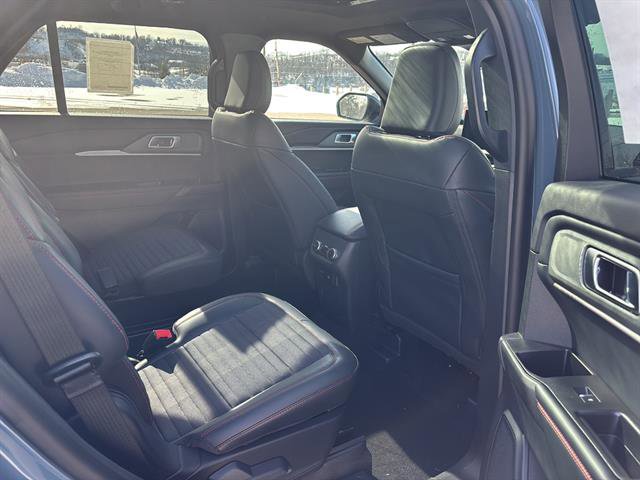 New 2026 Ford Explorer ST-Line w/ ST-Line Street Pack image 18