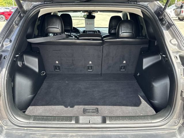 Used 2019 Jeep Cherokee Limited image 12