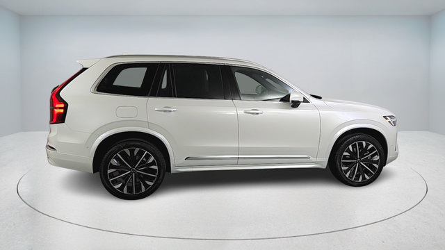 Certified 2026 Volvo XC90 B6 Ultra w/ Protection Package AWD/4WD image 3