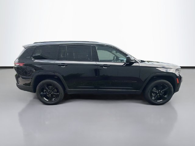 Used 2025 Jeep Grand Cherokee L Limited w/ Luxury Tech Group II AWD/4WD image 7
