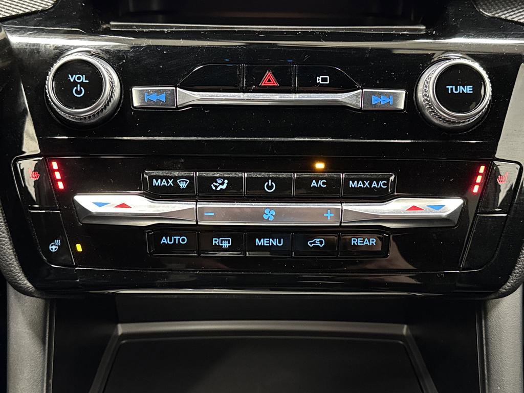 Used 2023 Ford Explorer ST-Line AWD/4WD image 8