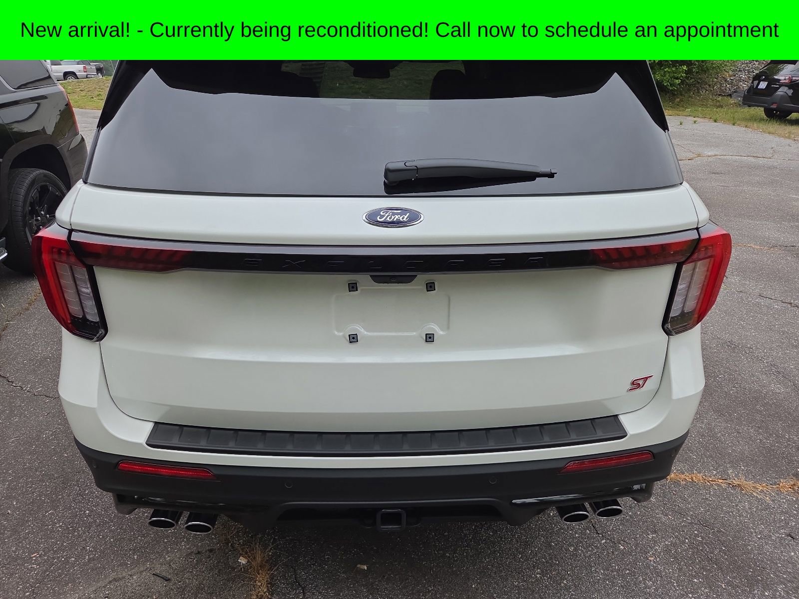 Used 2025 Ford Explorer ST w/ Sun And Sound Package AWD/4WD image 4