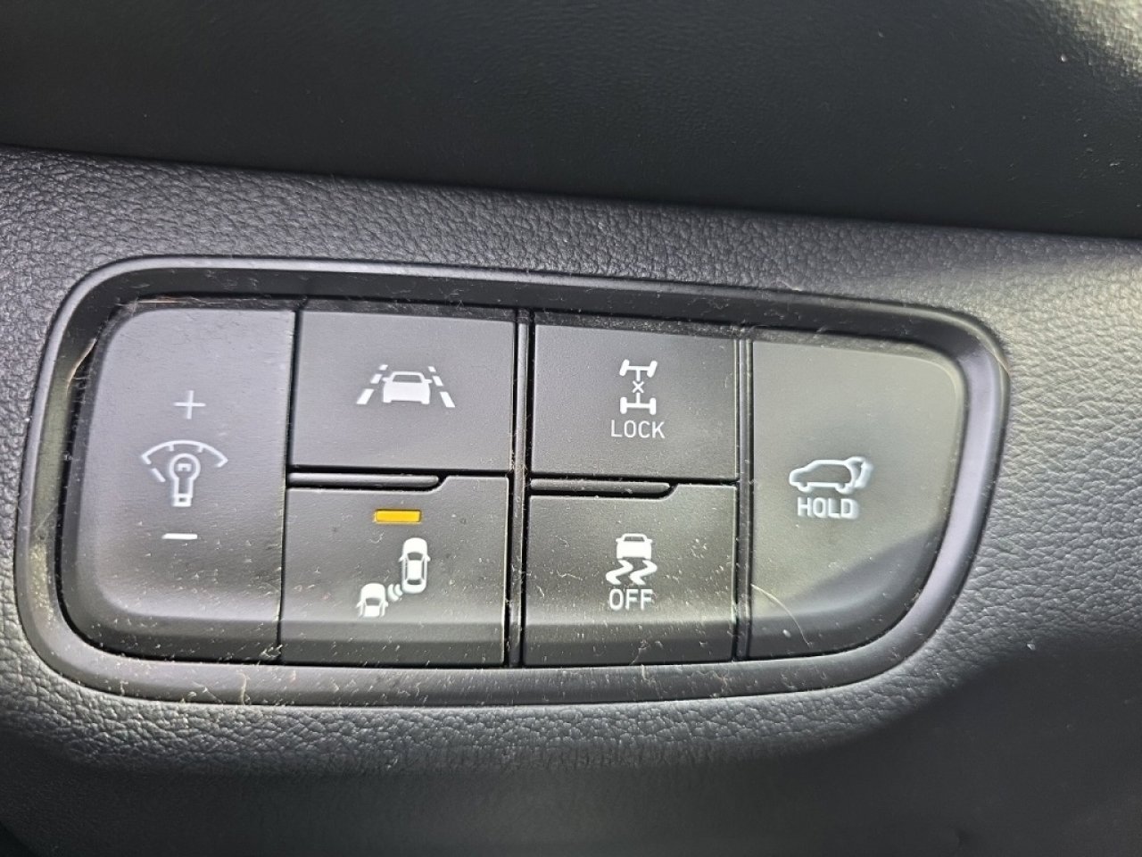 Used 2020 Hyundai Santa Fe SEL w/ Convenience Package image 24