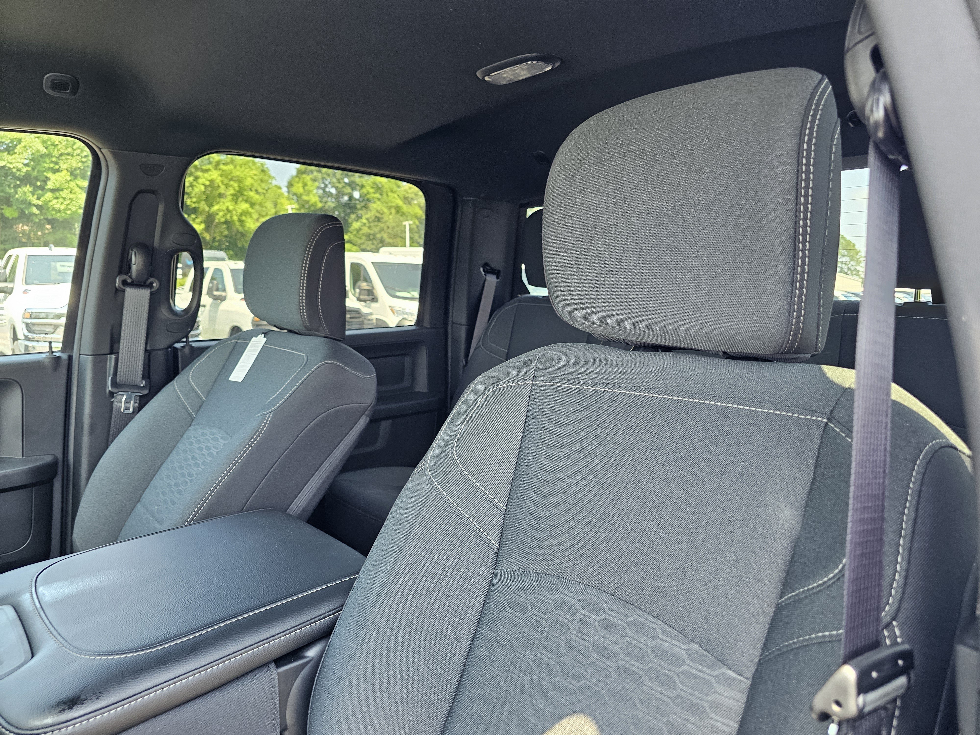 New 2025 RAM 2500 Tradesman AWD/4WD image 19