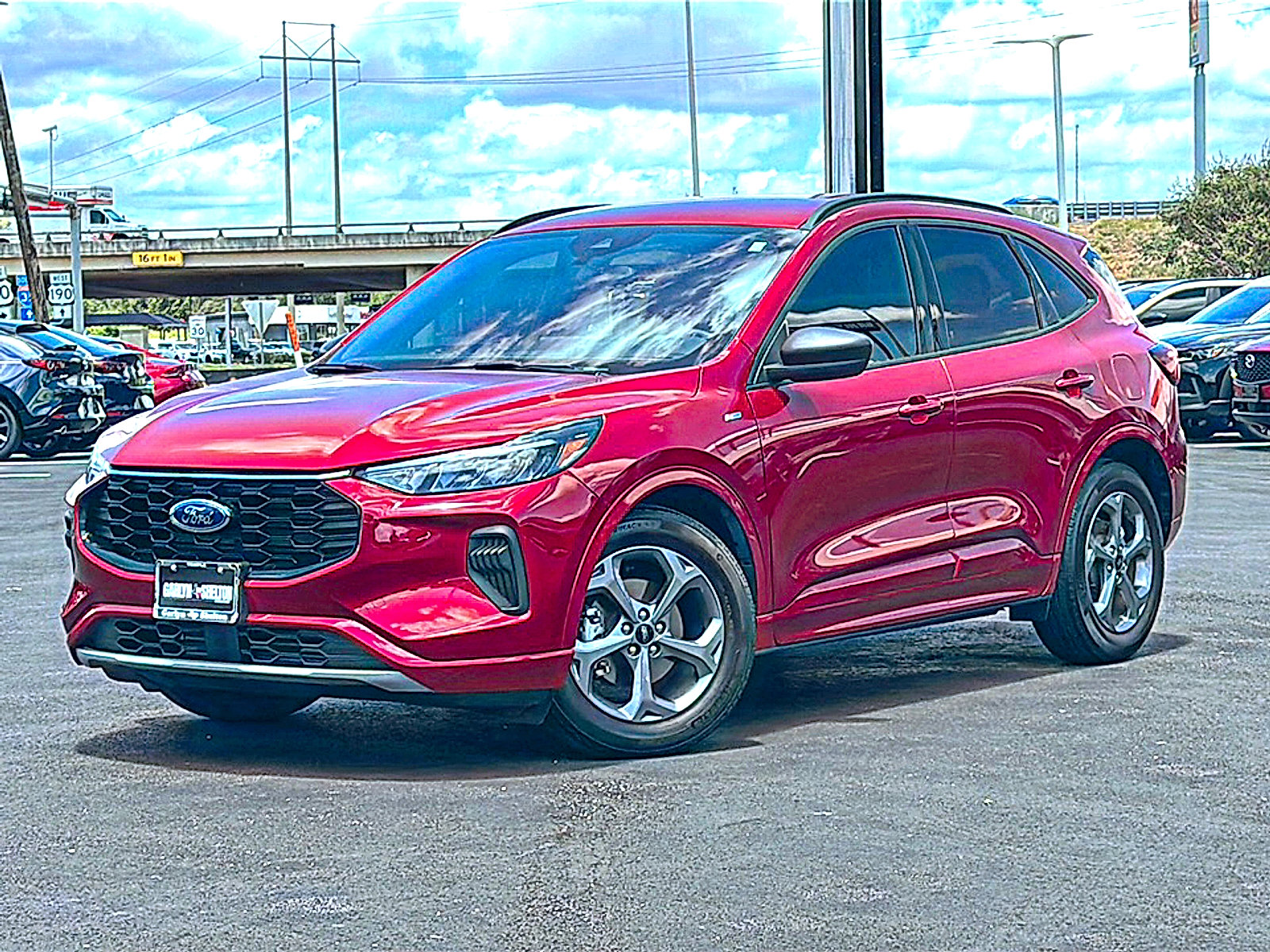 Used 2023 Ford Escape ST-Line w/ Tech Pack #1 FWD image 2