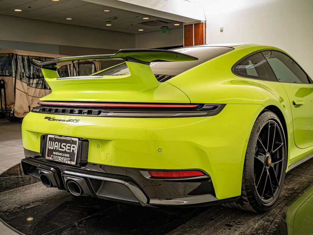 Certified 2025 Porsche 911 Carrera GTS RWD image 24
