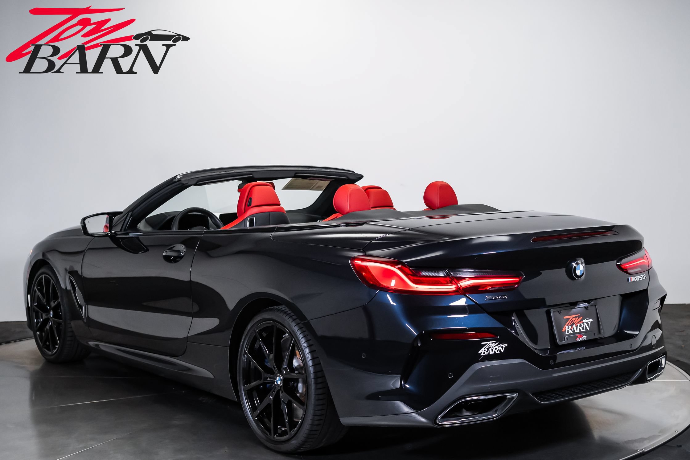 Used 2023 BMW M850i xDrive Convertible AWD/4WD image 3