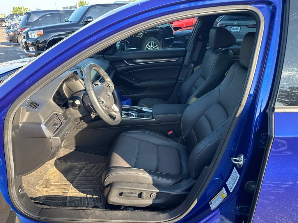 Used 2019 Honda Accord Sport image 14