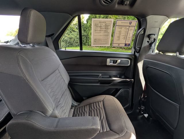 Used 2020 Ford Explorer XLT AWD/4WD image 29